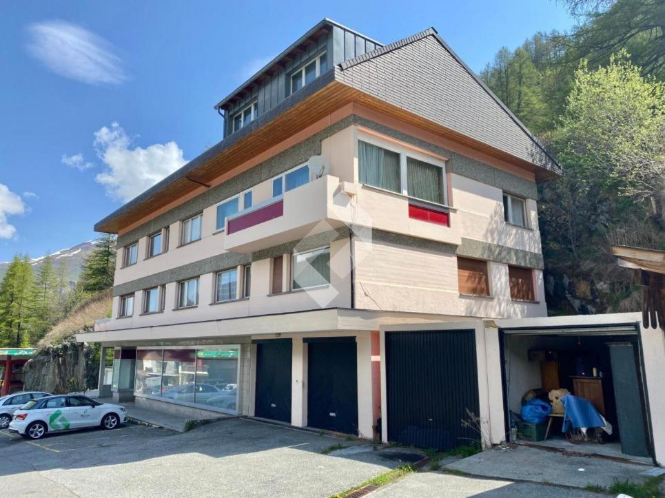Les Nis Apartman Bourg-Saint-Pierre Kültér fotó
