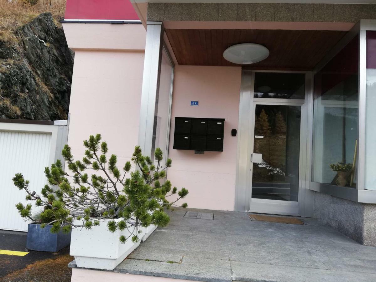 Les Nis Apartman Bourg-Saint-Pierre Kültér fotó