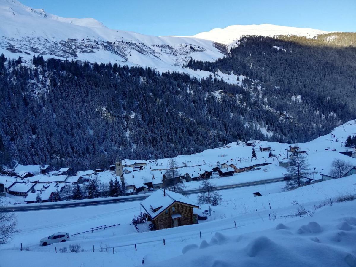 Les Nis Apartman Bourg-Saint-Pierre Kültér fotó